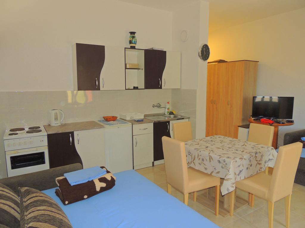 Guest House Jelena Будва Экстерьер фото