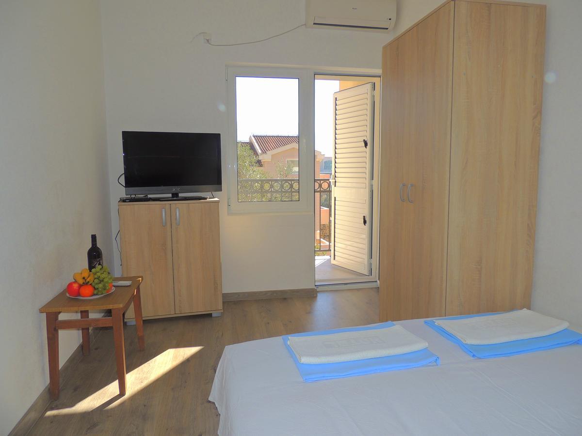 Guest House Jelena Будва Экстерьер фото